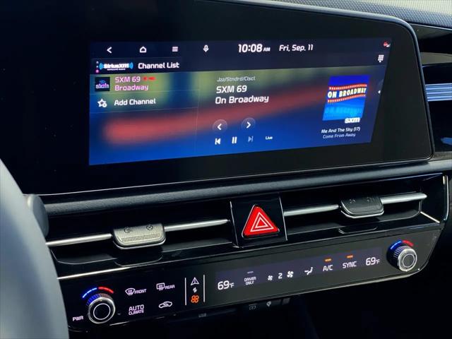 2026 Kia Niro EX