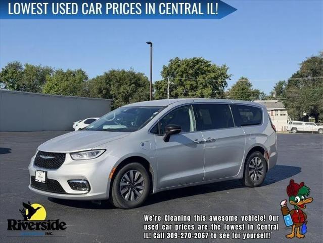 2024 Chrysler Pacifica Hybrid Select for sale in Chillicothe, IL