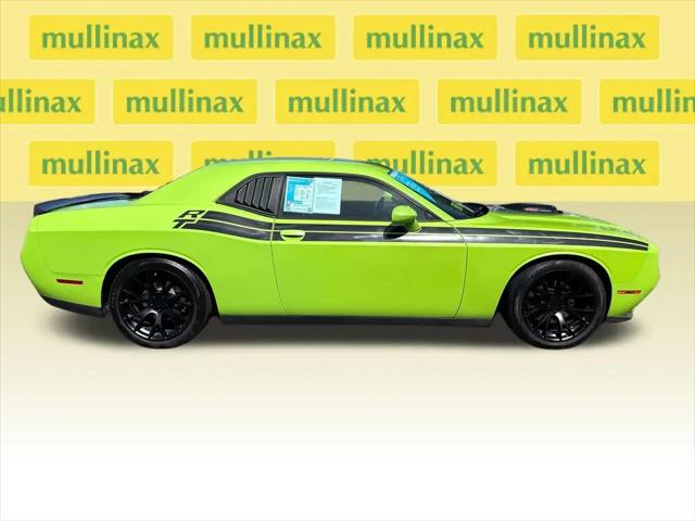 2015 Dodge Challenger R/T Shaker
