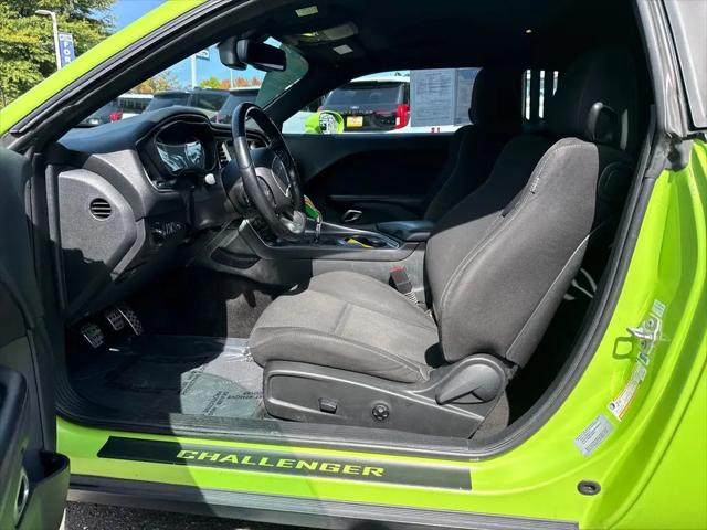 2015 Dodge Challenger R/T Shaker