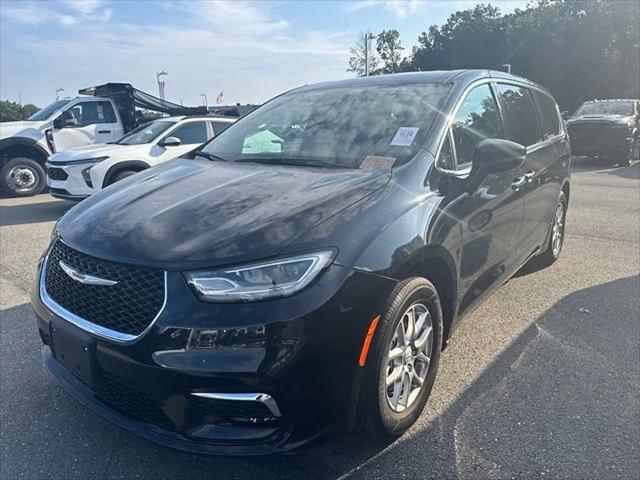 2026 Chrysler Pacifica Select 2026 Chrysler Pacifica Select