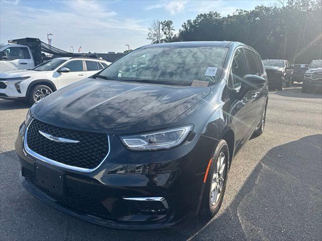 2026 Chrysler Pacifica Select 2026 Chrysler Pacifica Select