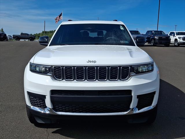 2025 Jeep Grand Cherokee L Laredo X 4x4 2025 Jeep Grand Cherokee L Laredo X 4x4