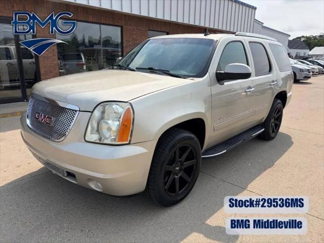 2013 GMC Yukon Denali for sale in Middleville, MI