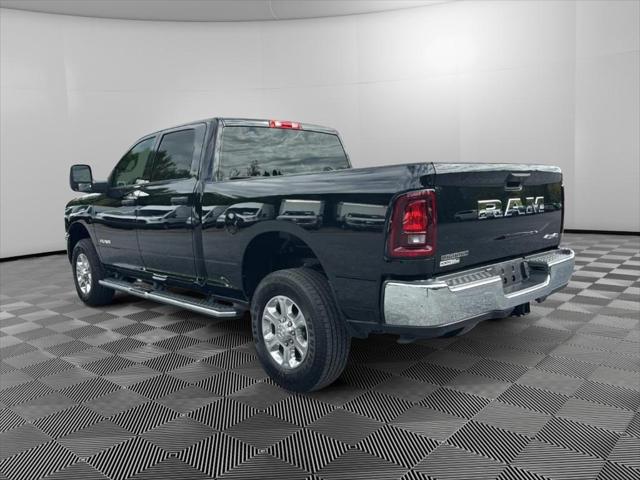 2026 RAM 2500 Big Horn Crew Cab 4x4 64 Box