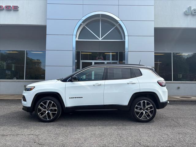 2025 Jeep Compass Limited 4x4 2025 Jeep Compass Limited 4x4
