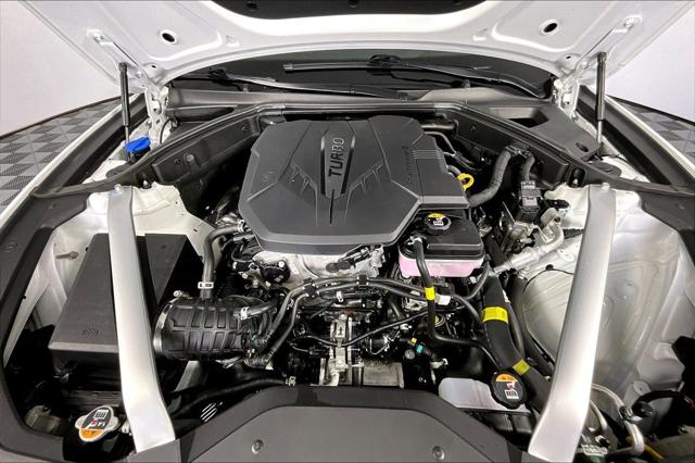 2025 Genesis G70 2.5T RWD