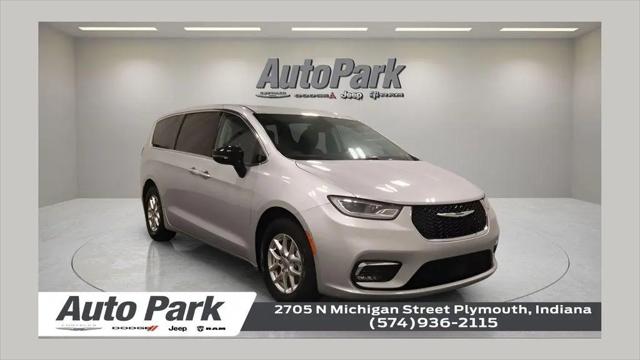2024 Chrysler Pacifica Touring L for sale in PLYMOUTH, IN