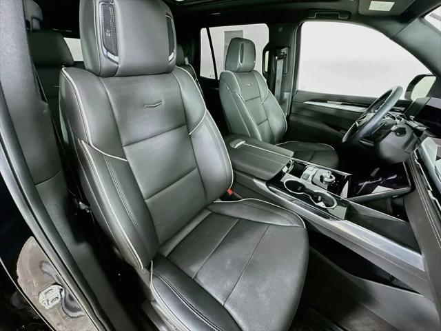 2025 Cadillac Escalade Sport
