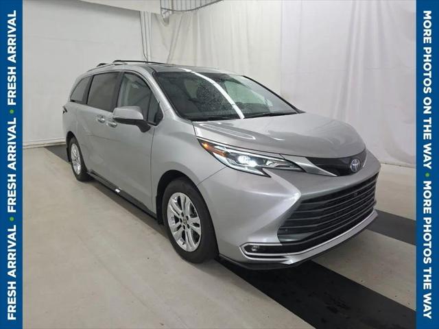 2024 Toyota Sienna Platinum for sale in Iowa City, IA