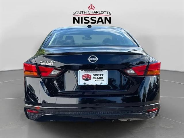 2025 Nissan Altima SV FWD