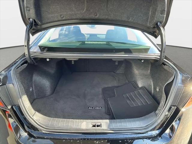 2025 Nissan Altima SV FWD