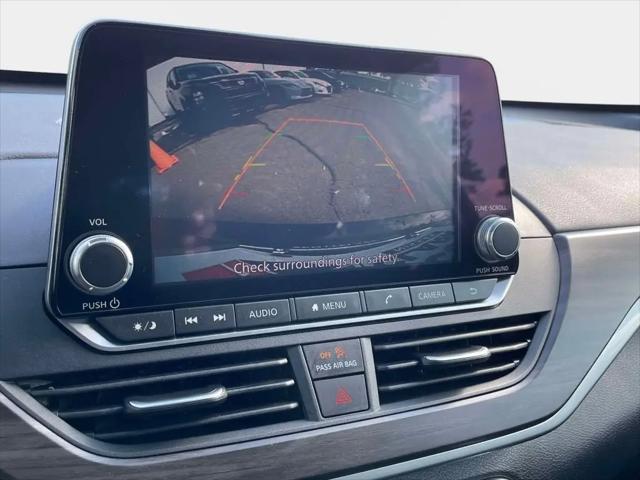 2025 Nissan Altima SV FWD