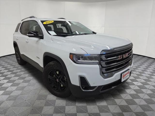 2023 GMC Acadia AWD AT4