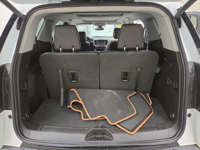 2023 GMC Acadia AWD AT4
