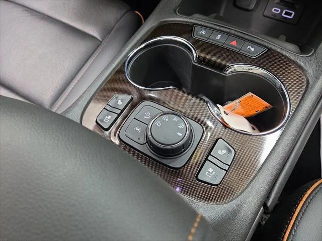 2023 GMC Acadia AWD AT4