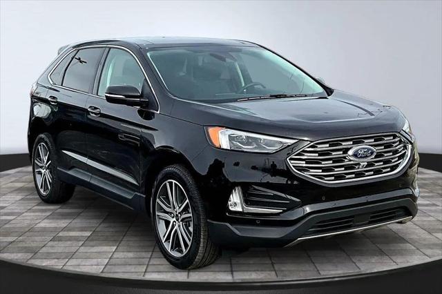 2024 Ford Edge Titanium for sale in Woodstock, IL