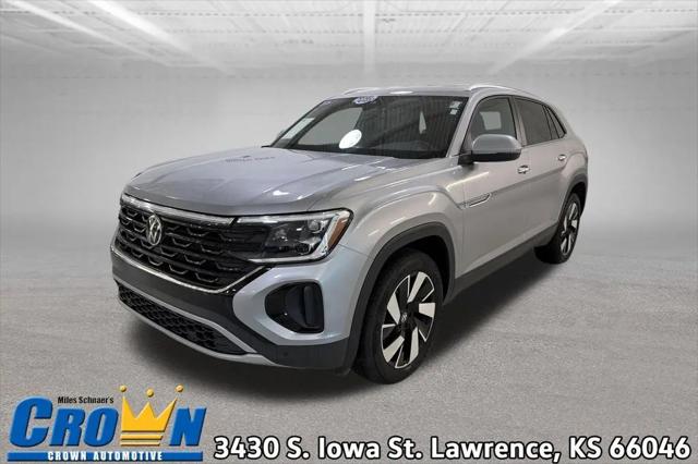 2026 Volkswagen Atlas Cross Sport SE with Technology for sale in Lawrence, KS