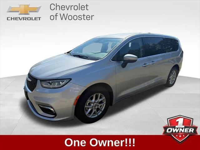 2023 Chrysler Pacifica Touring L for sale in Wooster, OH