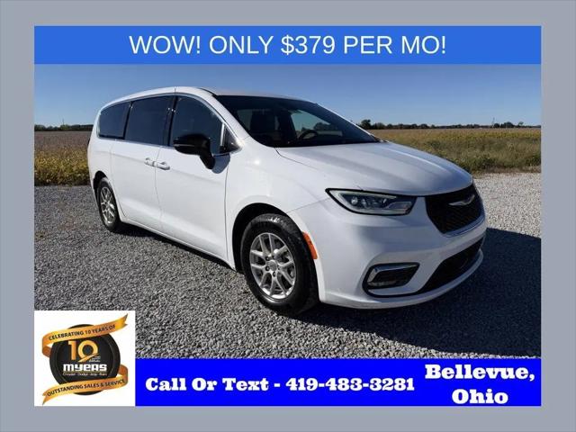 2025 Chrysler Pacifica Select for sale in Bellevue, OH
