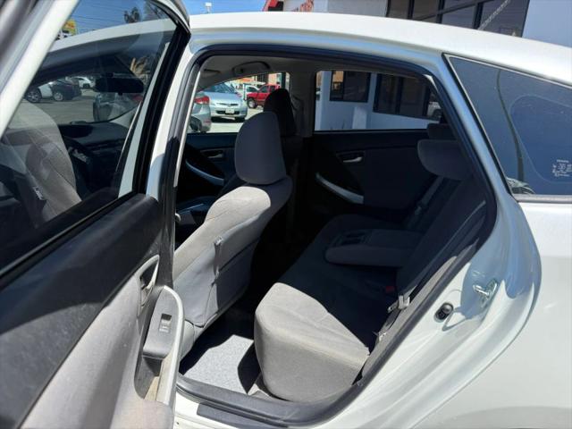 2013 Toyota Prius Plug-In Base
