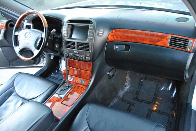 2005 Lexus LS 430 430