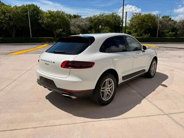 2018 Porsche Macan Base