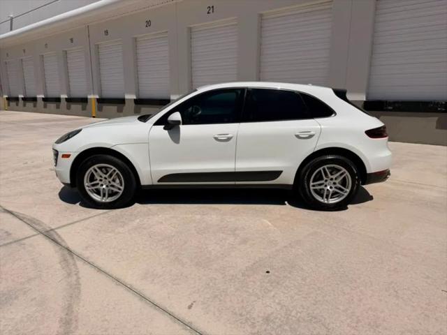 2018 Porsche Macan Base