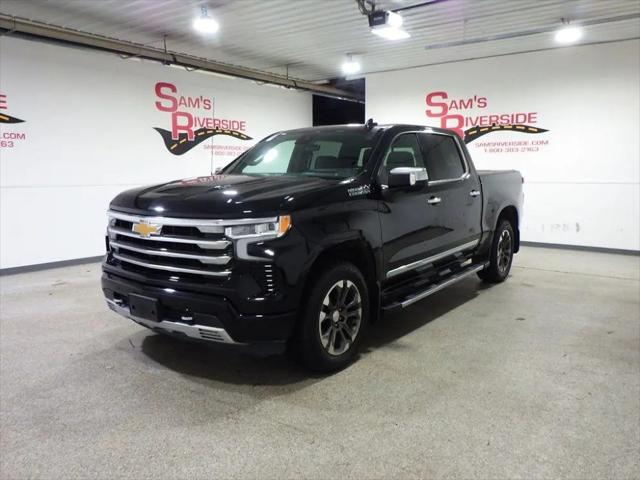2023 Chevrolet Silverado 1500 4WD Crew Cab Short Bed High Country for sale in Des Moines, IA