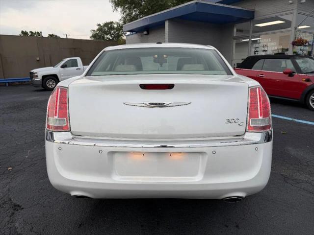 2011 Chrysler 300 300C