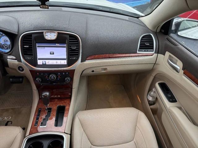2011 Chrysler 300 300C