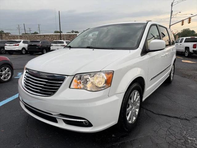 2015 Chrysler Town & Country Touring for sale in Hazel Park, MI