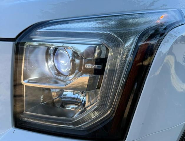 2016 GMC Yukon SLT