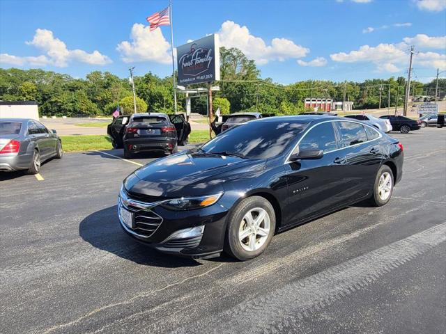 2019 Chevrolet Malibu 1LS for sale in Godfrey, IL