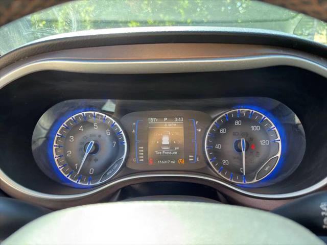 2017 Chrysler Pacifica Touring-L