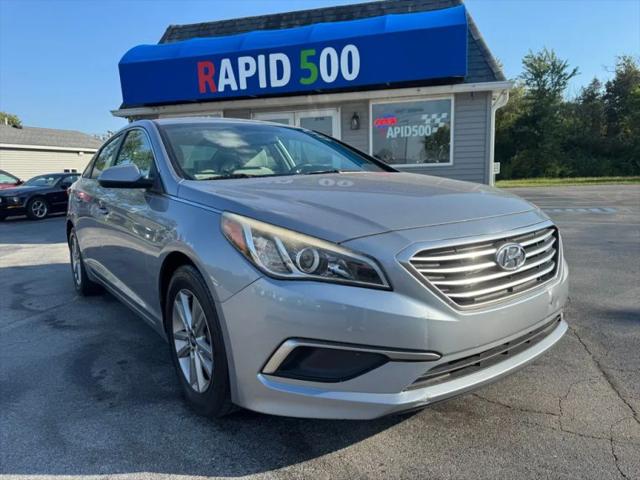 2017 Hyundai Sonata SE for sale in Plainfield, IN