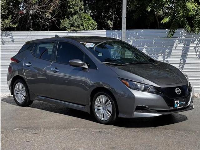 2025 Nissan LEAF S