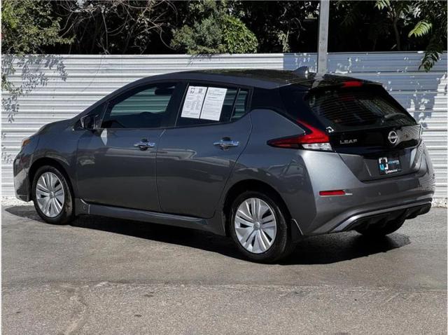 2025 Nissan LEAF S