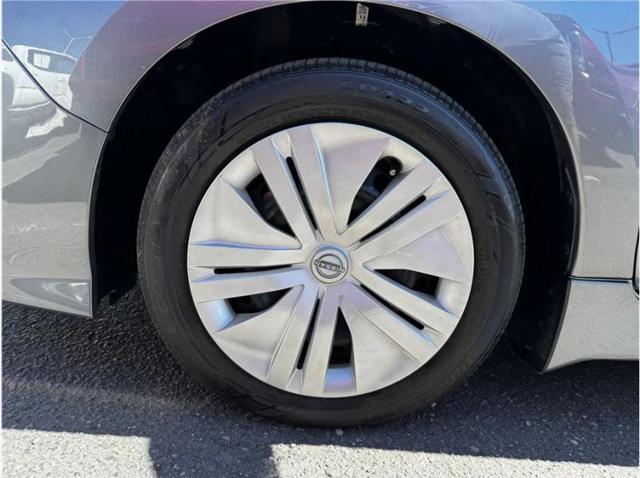 2025 Nissan LEAF S