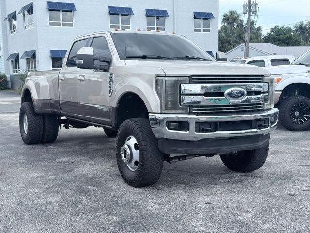 2017 Ford F-350 LARIAT