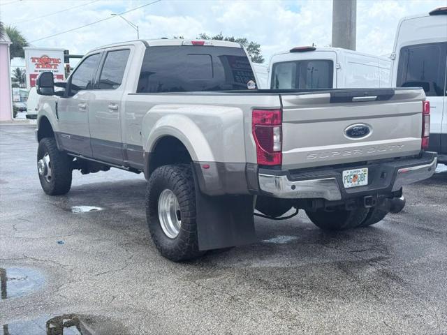2017 Ford F-350 LARIAT
