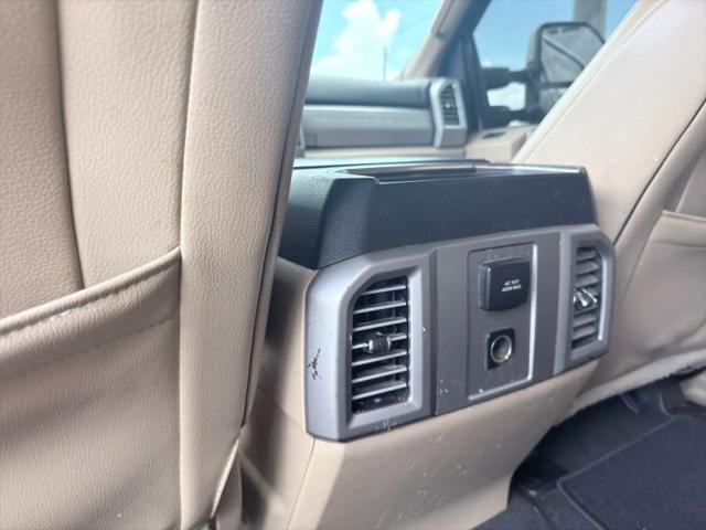 2017 Ford F-350 LARIAT