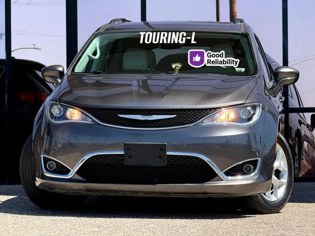 2017 Chrysler Pacifica Touring-L for sale in Tucson, AZ