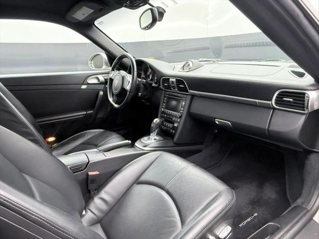2011 Porsche 911 Carrera 4S