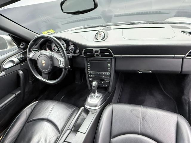 2011 Porsche 911 Carrera 4S