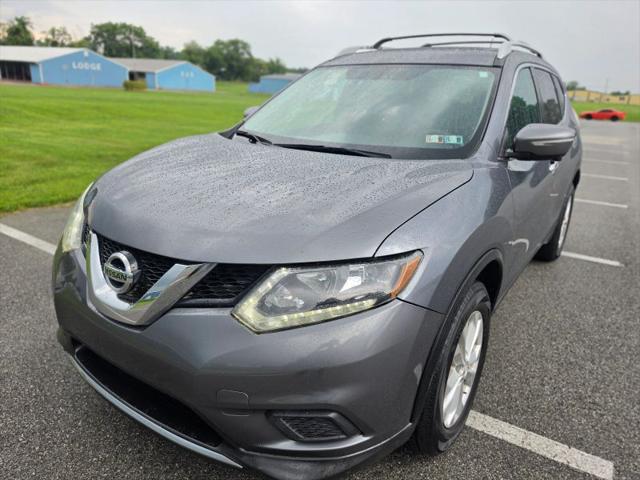 2015 Nissan Rogue SV for sale in Ranson, WV