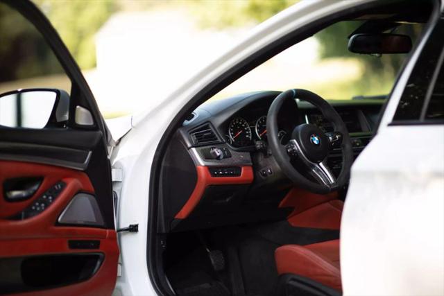 2014 BMW M5 Base