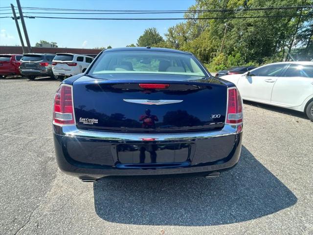 2014 Chrysler 300 300