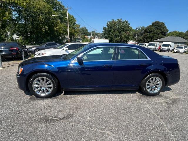 2014 Chrysler 300 300