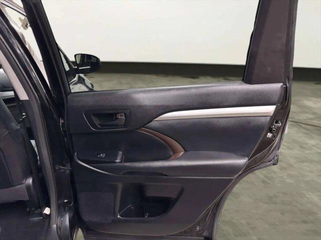 2015 Toyota Highlander LE Plus V6